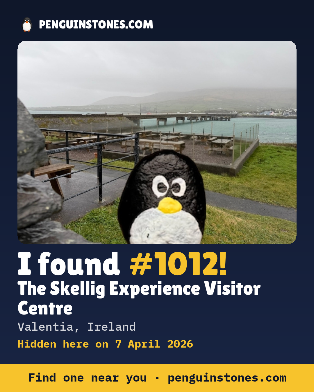 Obrázok s nápisom „I found #1012“: fotka kameňa, kde je a ako ďaleko docestoval