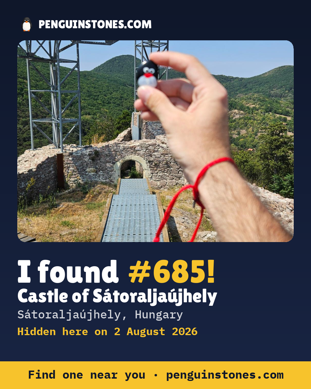 Obrázok s nápisom „I found #685“: fotka kameňa, kde je a ako ďaleko docestoval
