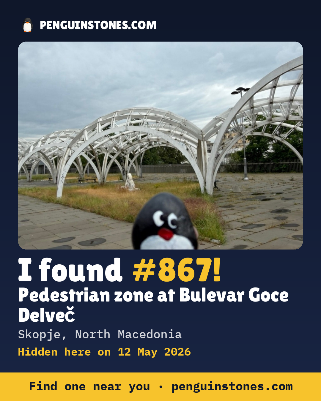 Obrázok s nápisom „I found #867“: fotka kameňa, kde je a ako ďaleko docestoval